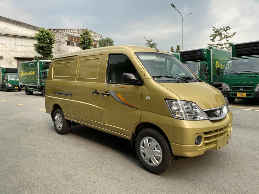 Bán ô tô mới xe Thaco Towner Van 2S 2 Chỗ 945KG chạy