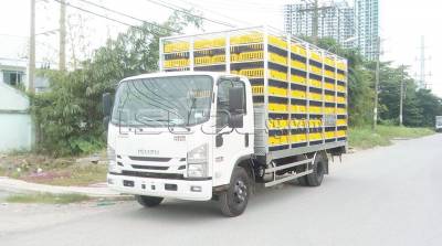 E tải chở gia cầm isuzu npr400 nhập ckd thùng 5m1