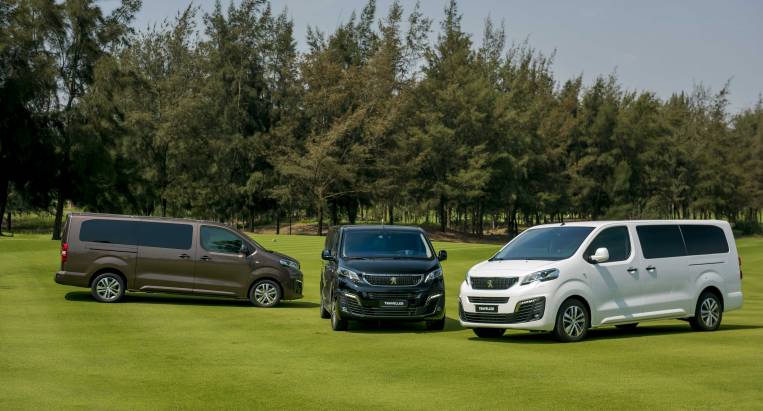 Peugeot Traveller Premium - Giá tốt  Bình Dương- Nhận ngay bảo hiểm thân xe 7