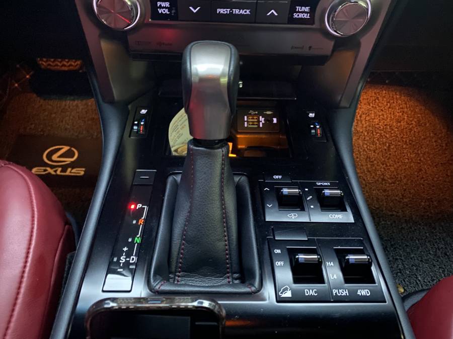 án Lexus GX 460 model 2021 - xe như mới - cam kết chất lượng, giá tốt - 0935866636 6