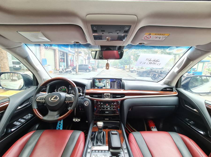 Lexus Lx570s modle 2019 - biển thành phốố, 1 chủ từ  đầu - giá  tốt  - LH: 0935866636 14