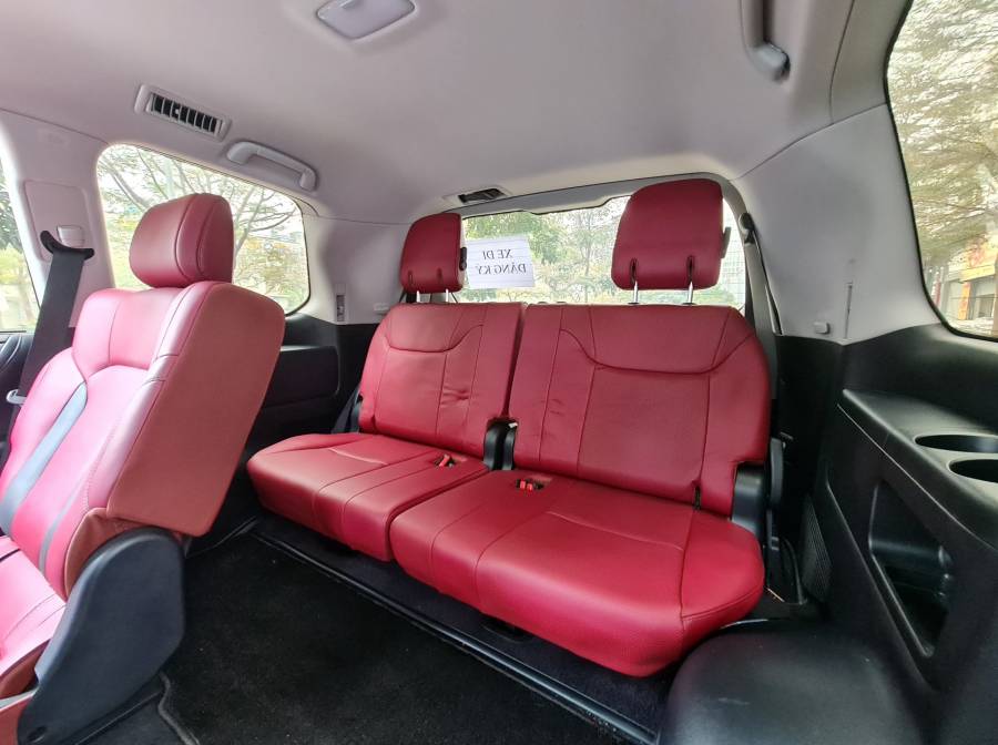 Lexus Lx570s modle 2019 - biển thành phốố, 1 chủ từ  đầu - giá  tốt  - LH: 0935866636 5