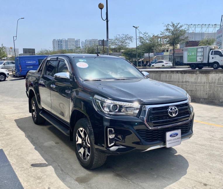 Bán Toyota Hilux 28G 2018 cũ Lâm Đồng