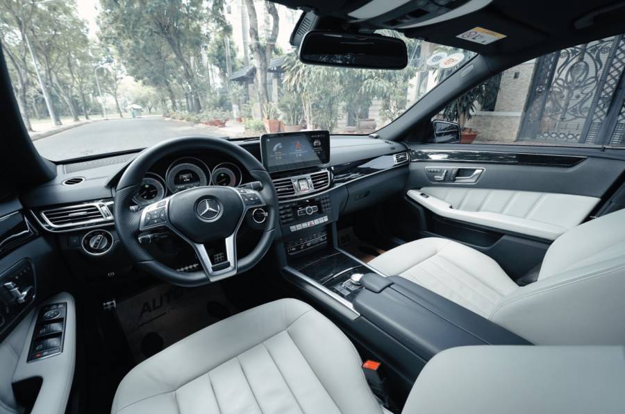 Mercedes Benz E250AMG  một đời chủ mua mới - Bản AMG Sport đầy đủ đồ chơi  0915.393939 12