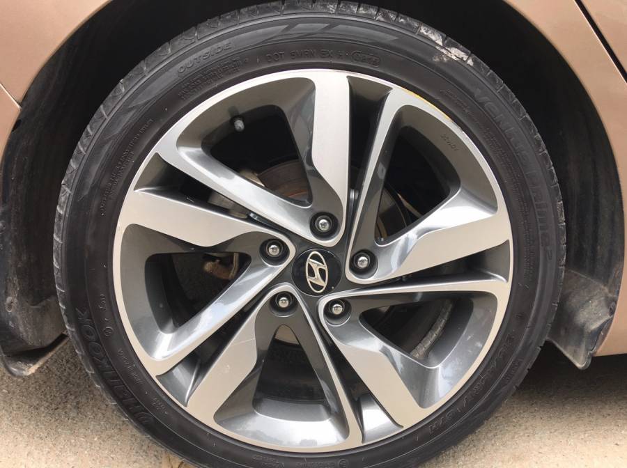 Bán xe chính chủ Hyundai Elantra AT 2015 cũ Hồ Chí Minh có hổ trợ trả góp Bán xe chính chủ Hyundai Elantra AT 2015 cũ Hồ Chí Minh có hổ trợ trả góp