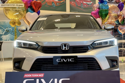 Honda civic e 2022 mới hồ chí minh - giá cạnh tranh tốt nhất khu vực - ưu đãi tiền mặt và phụ kiện