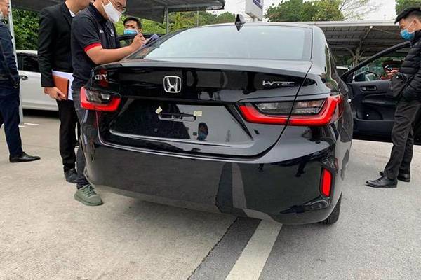 Honda City L 2022 mới Hồ Chí Minh - Xe có sẵn, đủ màu, giao ngay - ưu đãi gói phụ kiện và tiền mặt 4