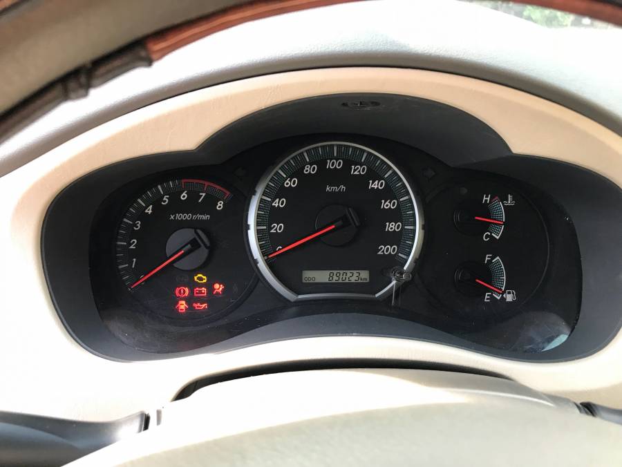 Bán Toyota Innova E cũ chính chủ+ giá cả tốt nhất thị trường Bán Toyota Innova E cũ chính chủ+ giá cả tốt nhất thị trường
