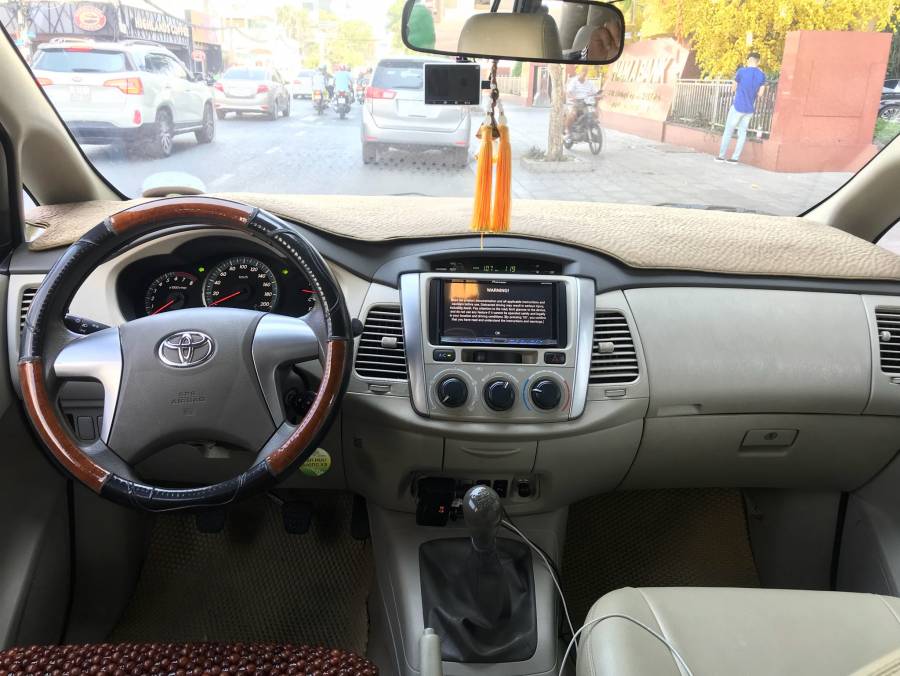 Bán Toyota Innova E cũ chính chủ+ giá cả tốt nhất thị trường Bán Toyota Innova E cũ chính chủ+ giá cả tốt nhất thị trường