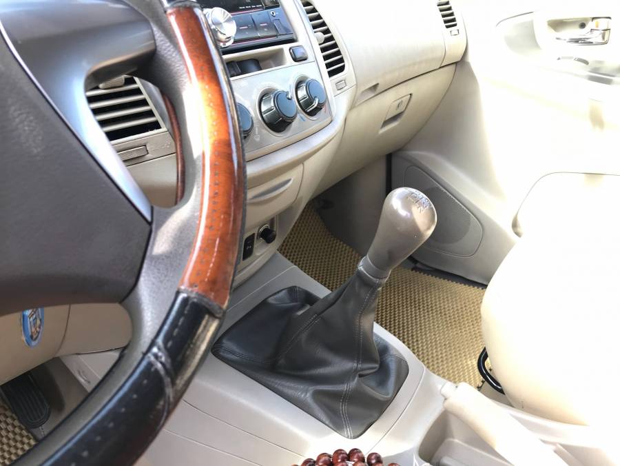 Bán Toyota Innova E cũ chính chủ+ giá cả tốt nhất thị trường Bán Toyota Innova E cũ chính chủ+ giá cả tốt nhất thị trường