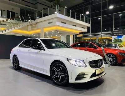 Mercedes-benz c300 new - cập nhập ưu đãi tháng 6 - ưu đãi tiền mặt và phụ kiện - bhvc 1 năm.