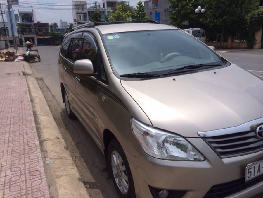 Bán Toyota Innova AT 2013 cũ Hồ Chí Minh Bán Toyota Innova AT 2013 cũ Hồ Chí Minh
