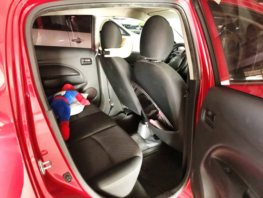 Mitsubishi Mirage MT chính củ bảo dưỡng hãng đầy đủ Mitsubishi Mirage MT chính củ bảo dưỡng hãng đầy đủ