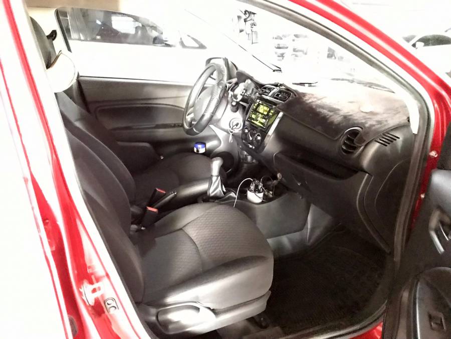Mitsubishi Mirage MT chính củ bảo dưỡng hãng đầy đủ Mitsubishi Mirage MT chính củ bảo dưỡng hãng đầy đủ