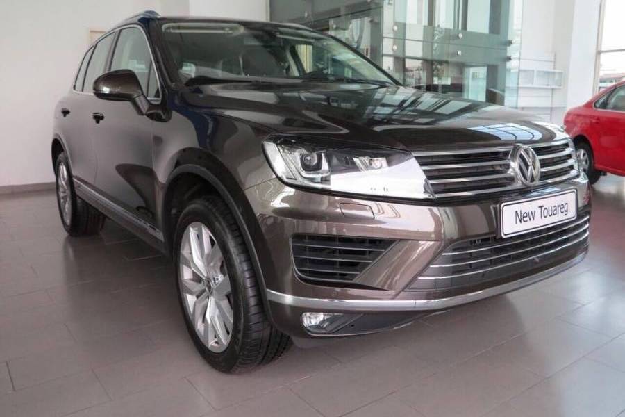 vw thd giao ngay volkswagen touareg 3 6 v6 gia uu dai kh ng thang 9 hotline pkd 0908 526 1225868222_large