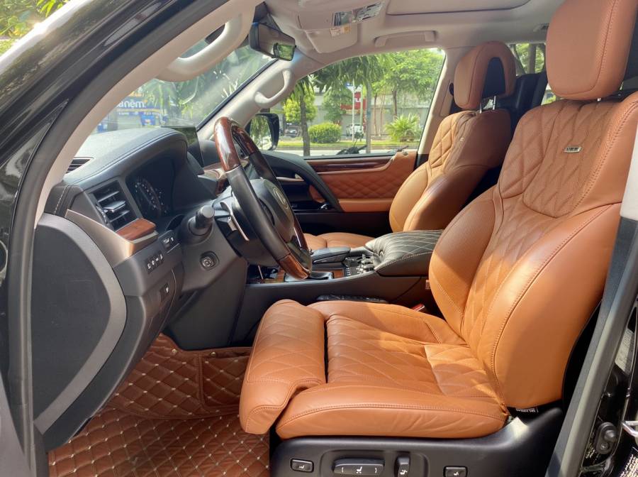 Bán Lexus LX 570 MBS 4 ghế vip 2019 cũ Hà Nội giá tốt LH: 0935866636 7
