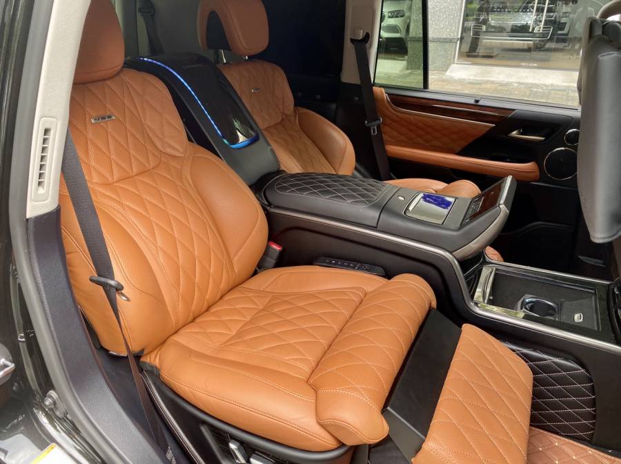 Bán Lexus LX 570 MBS 4 ghế vip 2019 cũ Hà Nội giá tốt LH: 0935866636 12