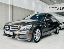 Mercedes-Benz C200 2018 - Liên hệ ngay để nhận giá tốt - Xe siêu lướt còn cực mới