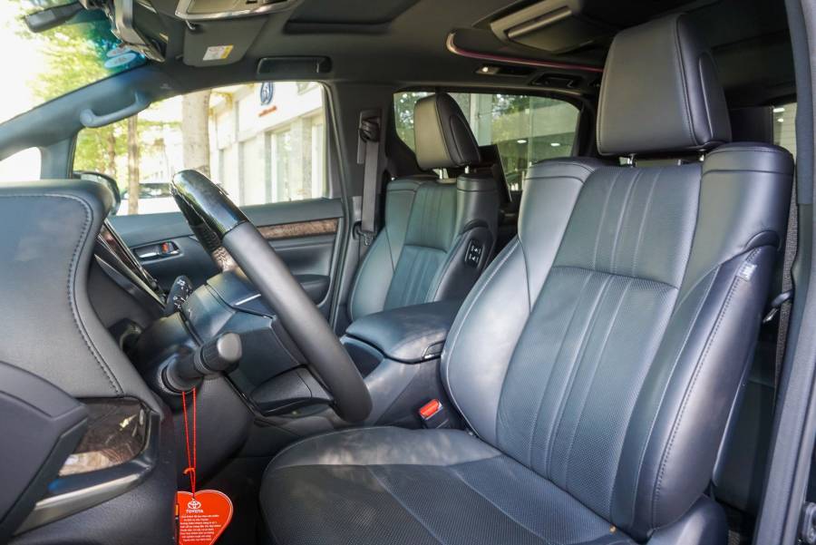 Bán Toyota Alphard eclutive sản xuất 2019 cũ đã qua sử dụng  LH: 09358.66636 5