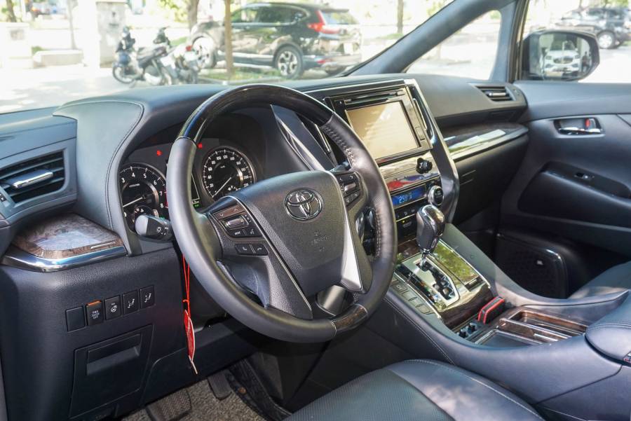 Bán Toyota Alphard eclutive sản xuất 2019 cũ đã qua sử dụng  LH: 09358.66636 10