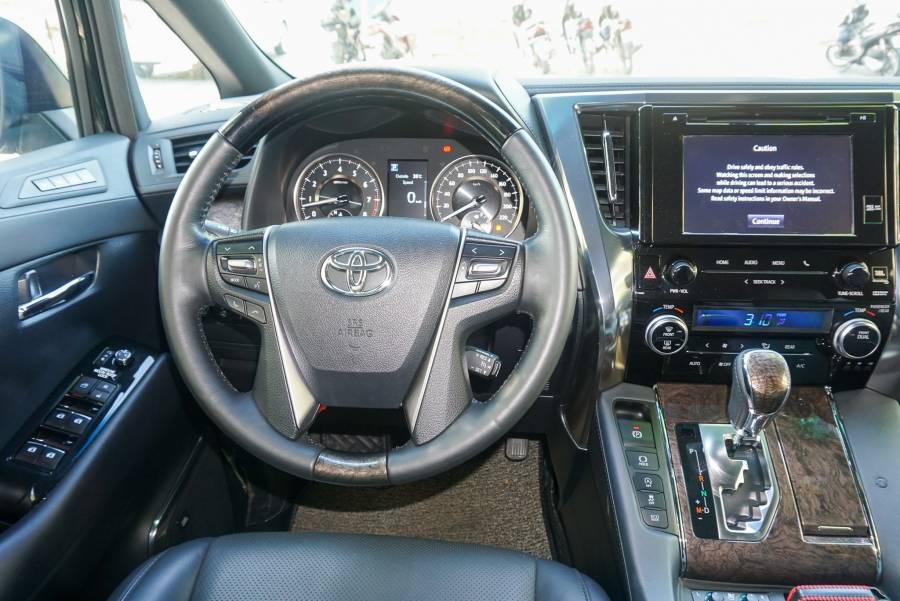 Bán Toyota Alphard eclutive sản xuất 2019 cũ đã qua sử dụng  LH: 09358.66636 8