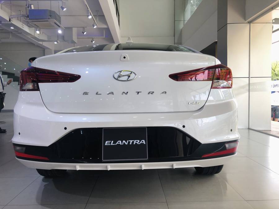Hyundai Elantra 2022 mới Hồ Chí Minh - Giá cạnh tranh cực sốc - Ưu đãi cực khủng - Liên hệ ngay 4