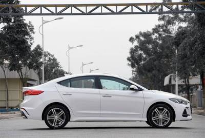 Hyundai elantra 2022 mới hồ chí minh - xe có sẵn, đủ màu, giao ngay - ưu đãi cực sốc chỉ trong tháng