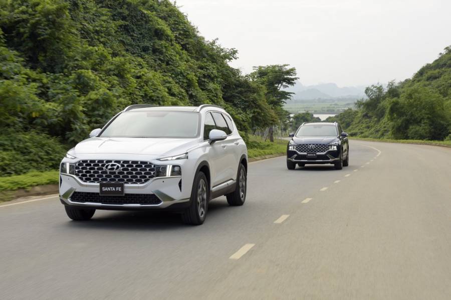 Hyundai Santa Fe 2022 mới Hồ Chí Minh - Gói quà tặng tiền mặt và phụ kiện cực sốc - Xe có sẵn 9