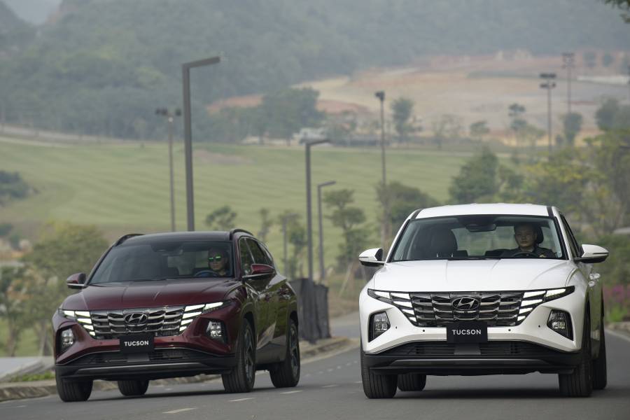 Hyundai Tucson 2022 Giao Ngay - Quà tặng tiền mặt và phụ kiện chỉ trong tháng này - Hỗ trợ trả góp 2
