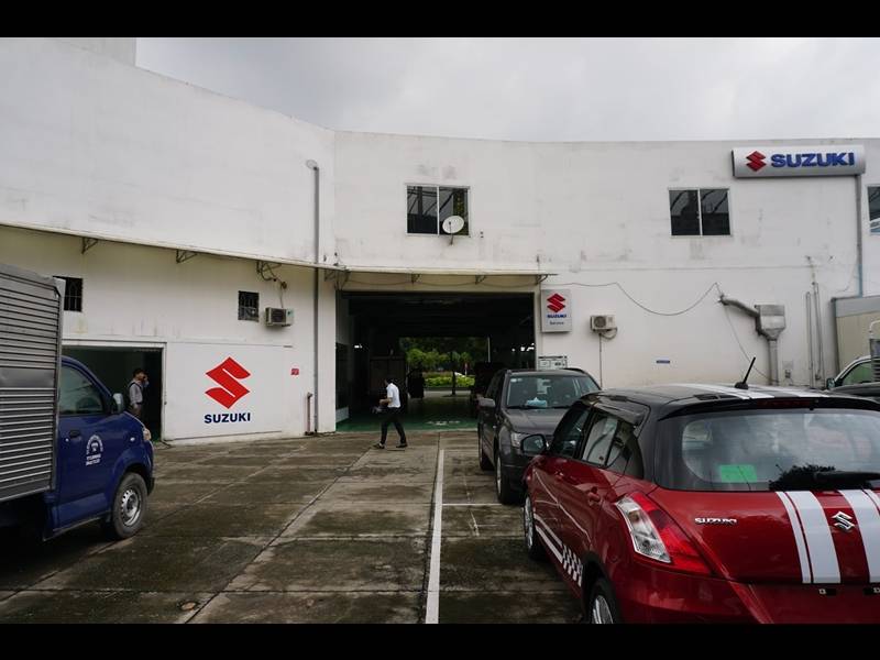 SUZUKI WORLD PHỔ QUANG SUZUKI WORLD PHỔ QUANG