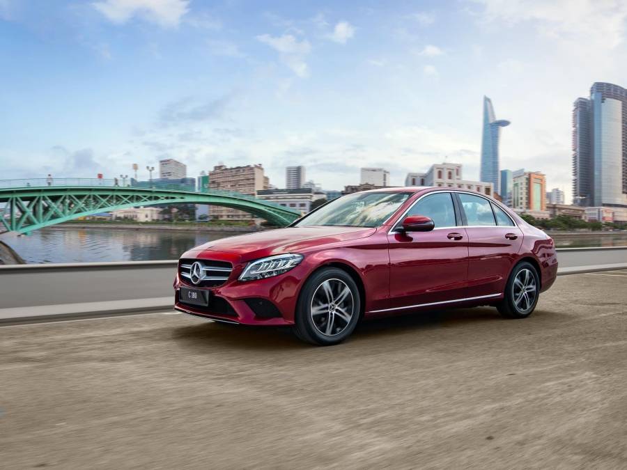 MERCEDES VÕ VĂN KIỆT MERCEDES VÕ VĂN KIỆT