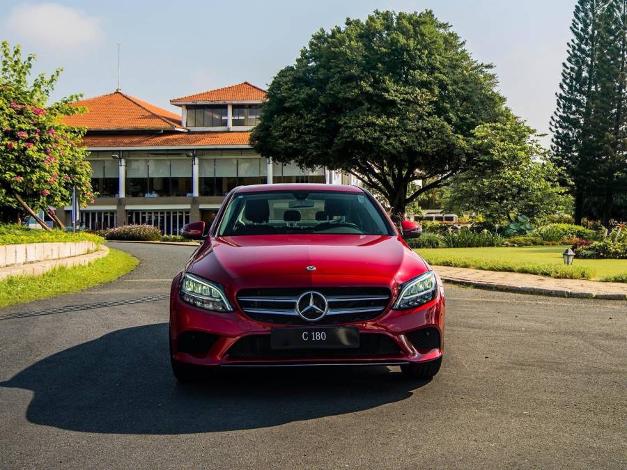 MERCEDES VÕ VĂN KIỆT MERCEDES VÕ VĂN KIỆT