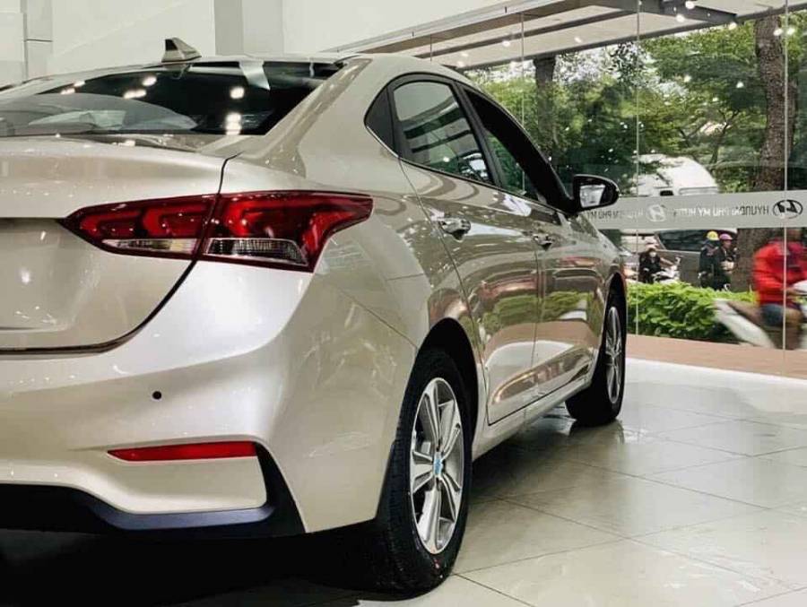 HYUNDAI TRƯỜNG CHINH-CN QUẬN 4 HYUNDAI TRƯỜNG CHINH-CN QUẬN 4