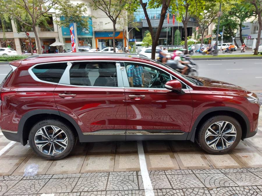 Hyundai Đông Sài Gòn Hyundai Đông Sài Gòn