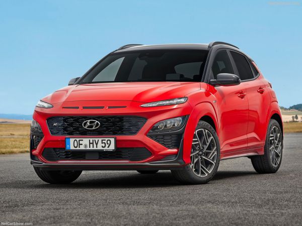 Hyundai Kona tháng 07/2022: Bảng giá xe, thông số & khuyến mãi