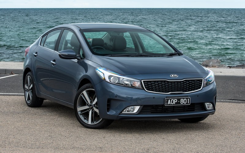 giá xe kia cerato 2019
