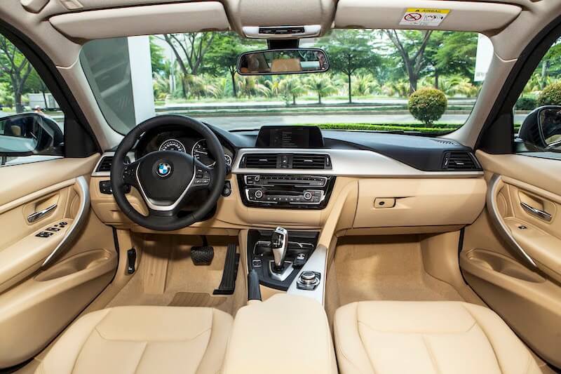 BMW 320i tại Việt Nam có thêm bản đặc biệt, giá 1,658 tỷ đồng