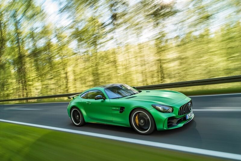 “Quái vật của địa ngục xanh” Mercedes - AMG GT R xuất hiện
