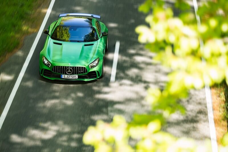 “Quái vật của địa ngục xanh” Mercedes - AMG GT R xuất hiện