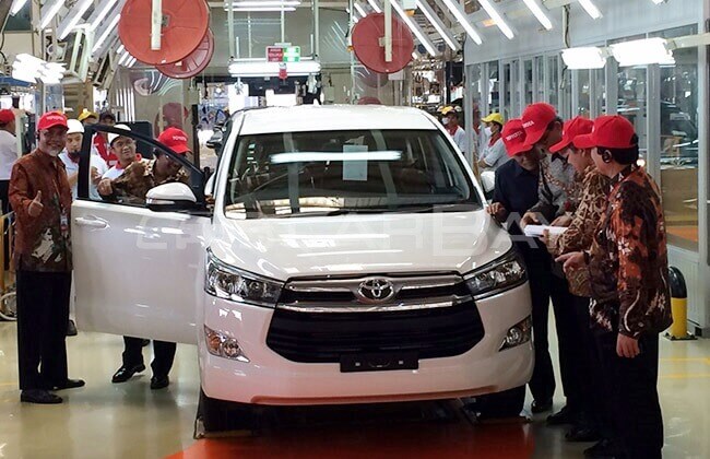 Lượng xe Toyota Innova 2016 xuất khẩu từ Indonesia tăng gấp đôi
