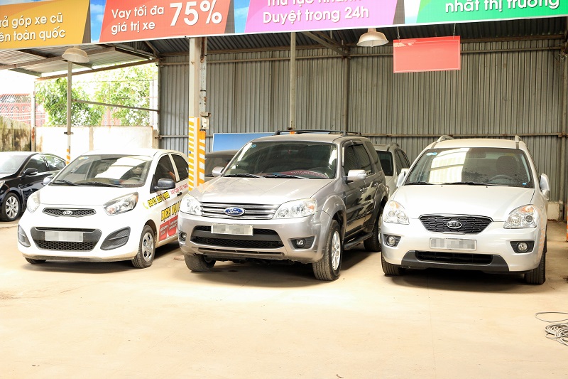 Thị trường mua bán xe ô tô đã qua sử dụng tại Việt Nam nhộn nhịp trở lại