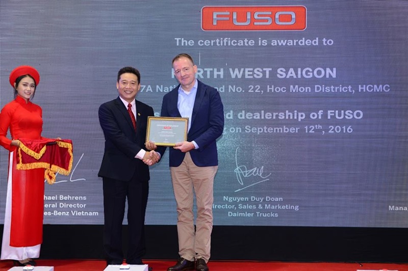 FUSO khai trương đại lý 3S tiêu chuẩn nhận diện thương hiệu toàn cầu đầu tiên tại Việt Nam