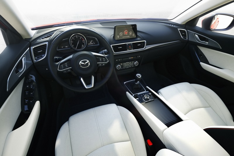 Mazda3 2017 chốt giá bán khởi điểm từ 398 triệu đồng tại Mỹ