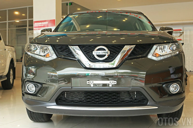 Nissan X-Trail chính thức ra mắt thị trường Việt, giá từ 998 triệu đồng