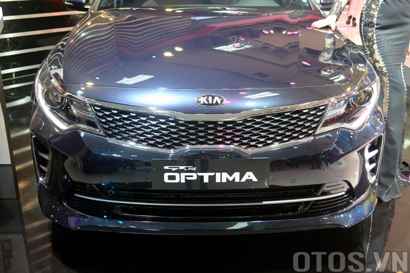 Kia Optima 2016 nổi bật nhất gian hàng Kia
