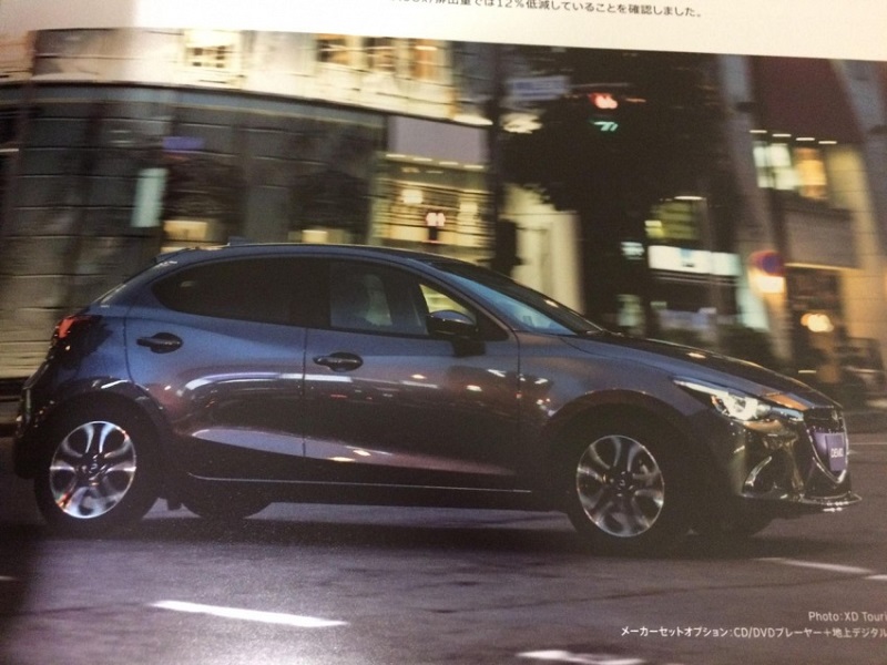 Mazda2 lộ diện phiên bản nâng cấp 