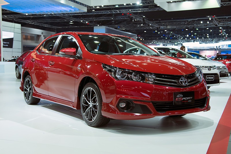 Toyota Corolla Altis có thêm phiên bản thể thao, giá gần 600 triệu đồng