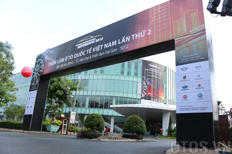 Triển lãm Ô tô Quốc tế Việt Nam 2016 chính thức khai màn tại Tp.HCM