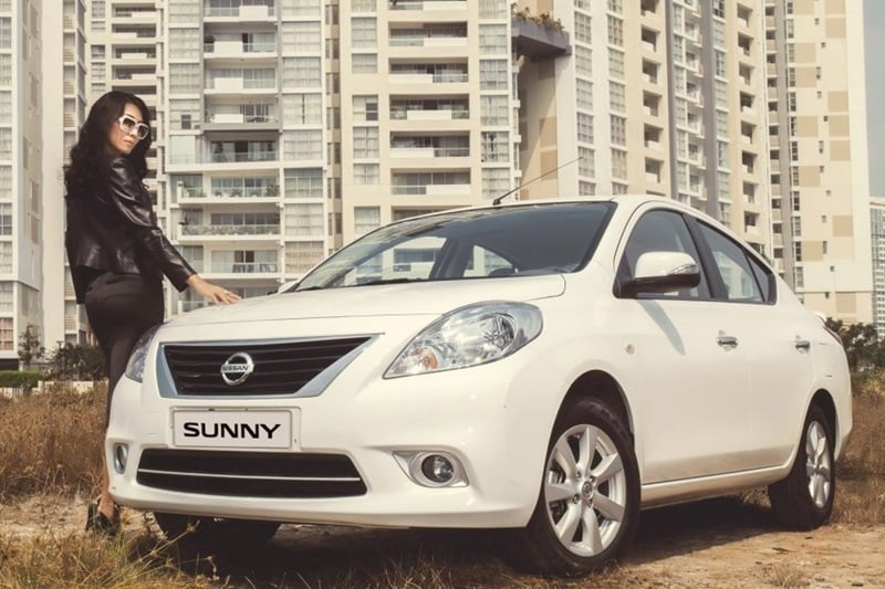 So sánh Suzuki Ciaz và Nissan Sunny mới: So tài tân binh sedan hạng B