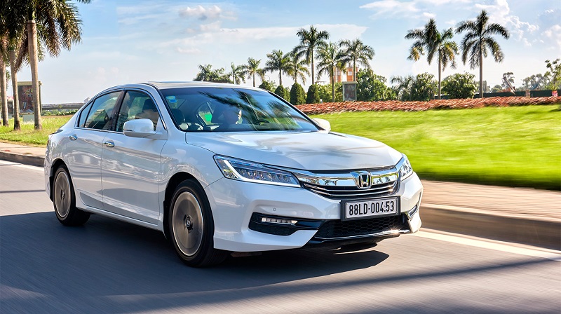Honda Việt Nam khuyến mãi đặc biệt cho khách hàng mua Accord và Odyssey dịp cuối năm